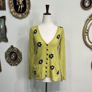 Gilli Lime Green Floral Cardigan Button Down V-Neck Sweater